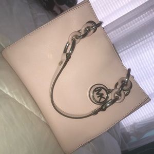 Michael kors, only used once, great condition